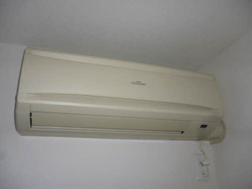 ●ファミールプレセアB