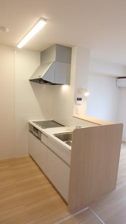 エスポワールトワダ