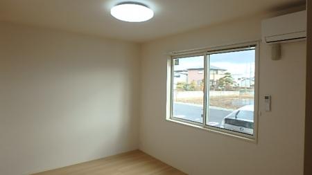 エスポワールトワダ